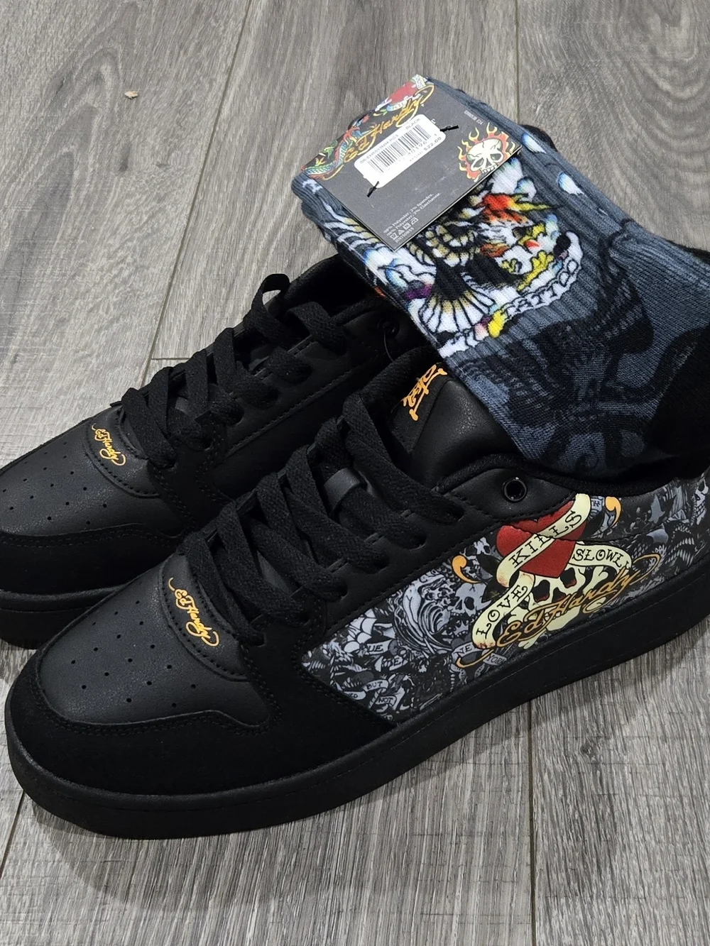 Ed Hardy Black Low-Top Sneakers with Multicolor Graphic Panels & Socks Combo#352 - Picture 3 of 10